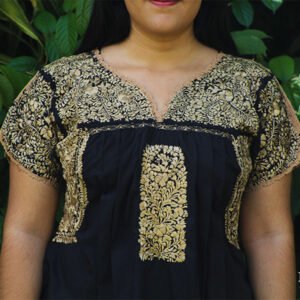 Blusa bordada San Antonino negra con dorado