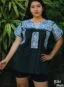 Blusa bordada San Antonino verde oscuro con bordado plateado