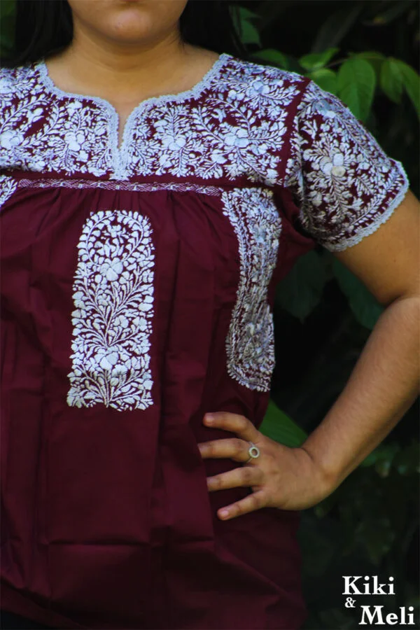 Blusa San Antonino vino con bordado plata