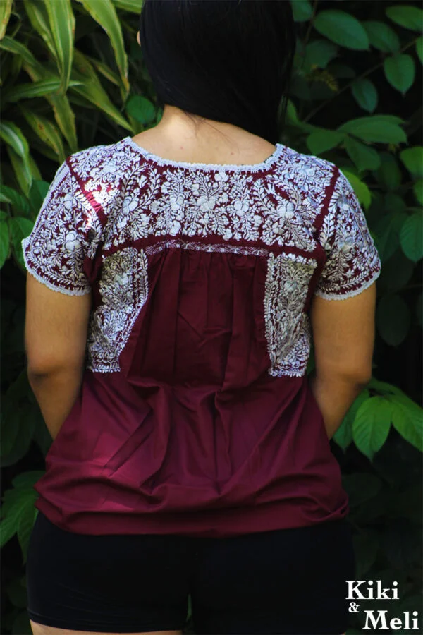 Blusa San Antonino vino con bordado plata