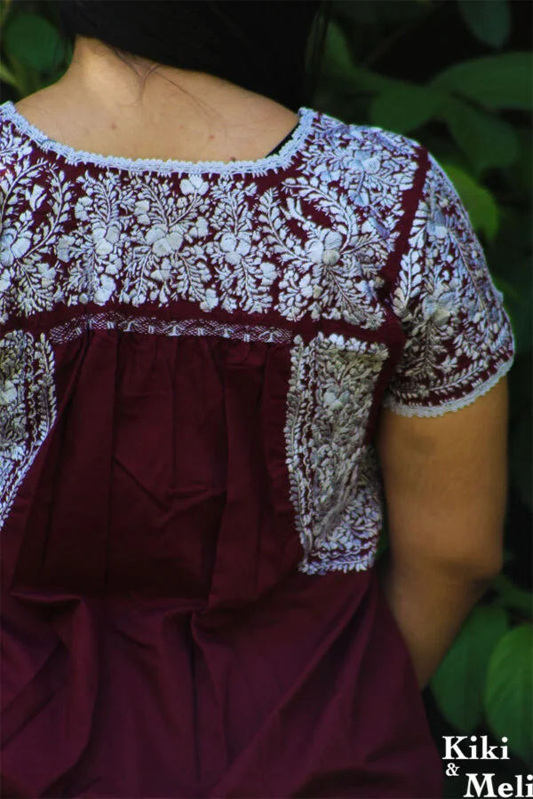 Blusa San Antonino vino con bordado plata
