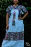 Vestido largo San Antonino blanco con bordado multicolor