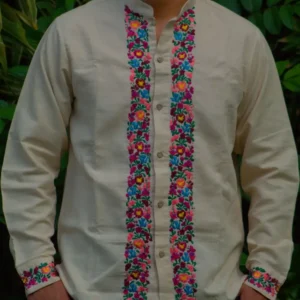 Guayabera de lino San Antonino beige con bordado multicolor
