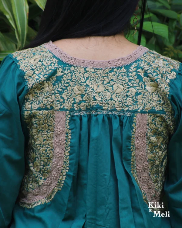 Vestido corto San Antonino verde con bordado dorado