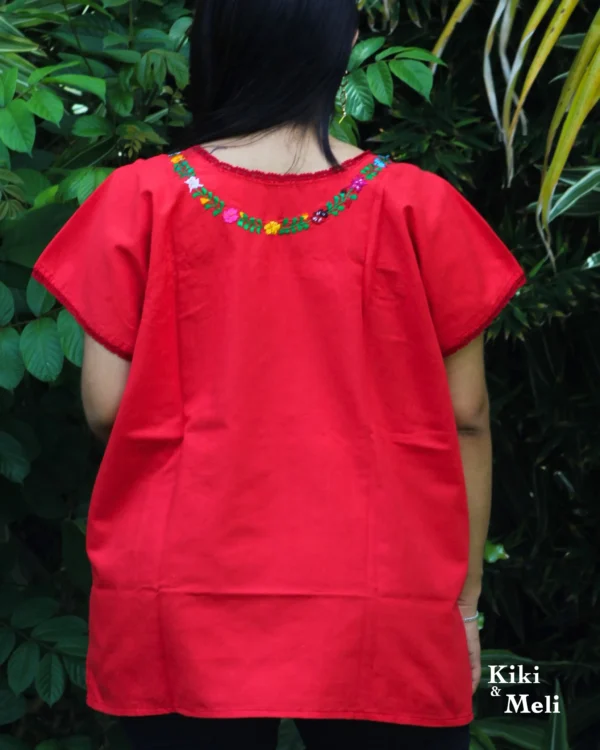 CC010-BLUSA-BORDADA-SANANTONINO (2) Blusa San Antonino roja con bordado multicolor