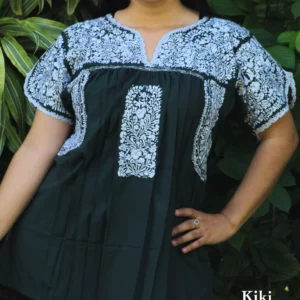 Blusa bordada San Antonino verde oscuro con bordado plateado