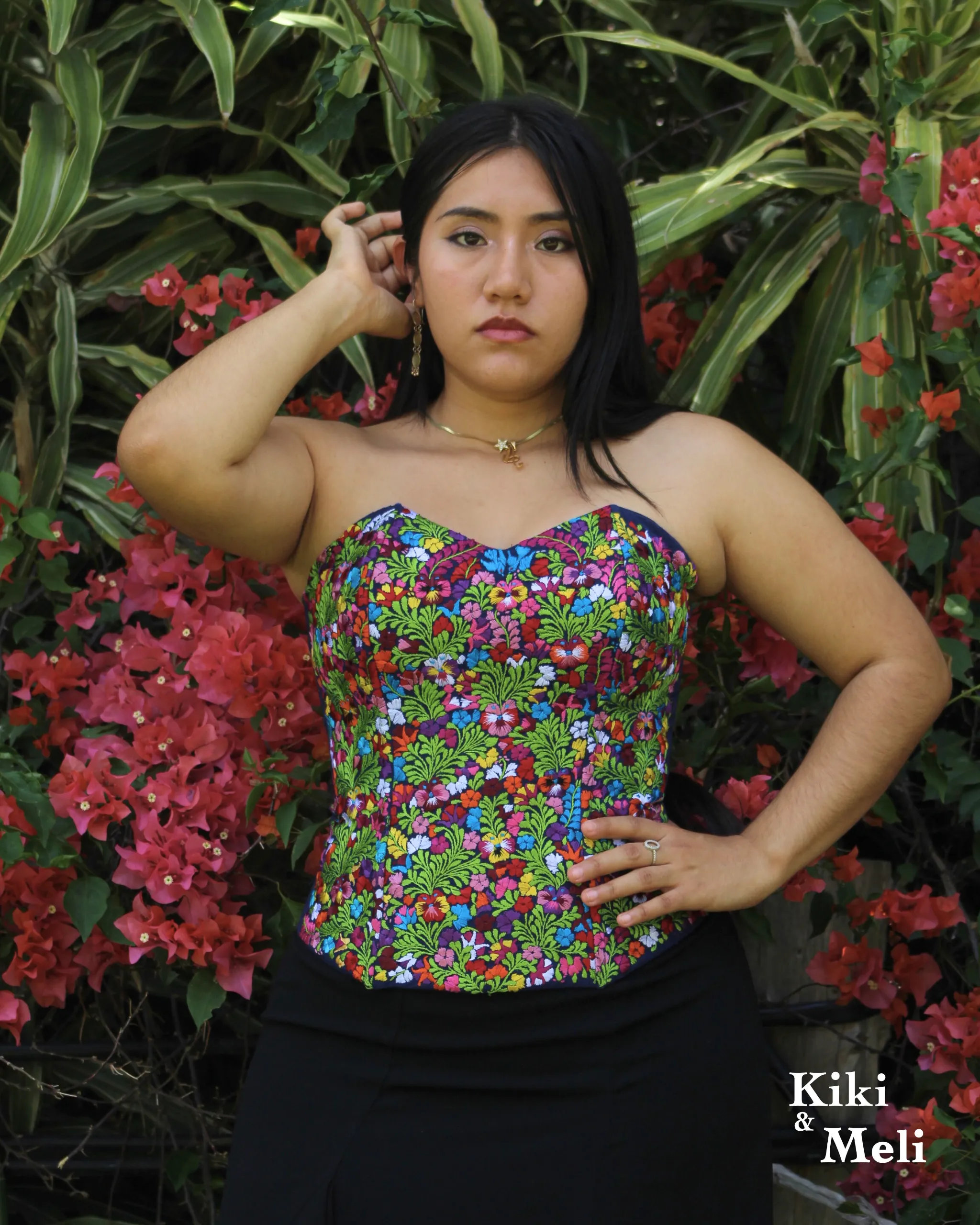Crop Top - Corset bordado San Antonino azul con bordado multicolor