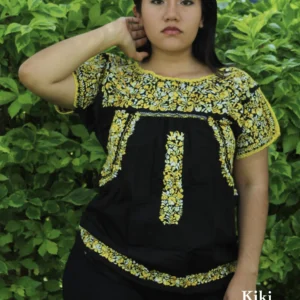 Blusa bordada San Antonino negra con bordado amarillo