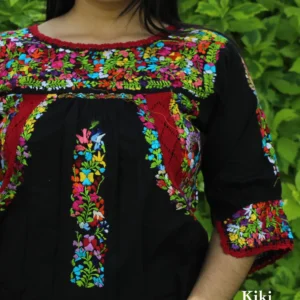 Blusa bordada San Antonino negra con bordado multicolor