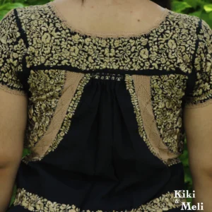 Blusa bordada San Antonino negra con bordado dorado