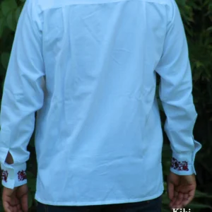 Guayabera San Antonino, lino blanco con bordado color vino