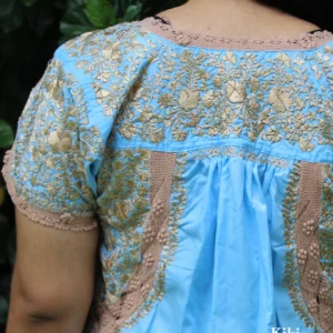 SC003-VESTIDO-BORDADO-SANANTONINO (4) Vestido San Antonino azul con bordado dorado